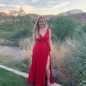 Meet your Posher, Karoline